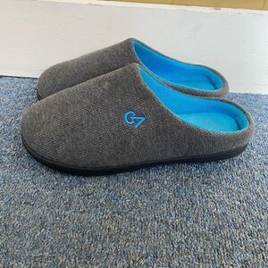 Vera Cosy men 11-12 slip on comfort slippers grey and blue
